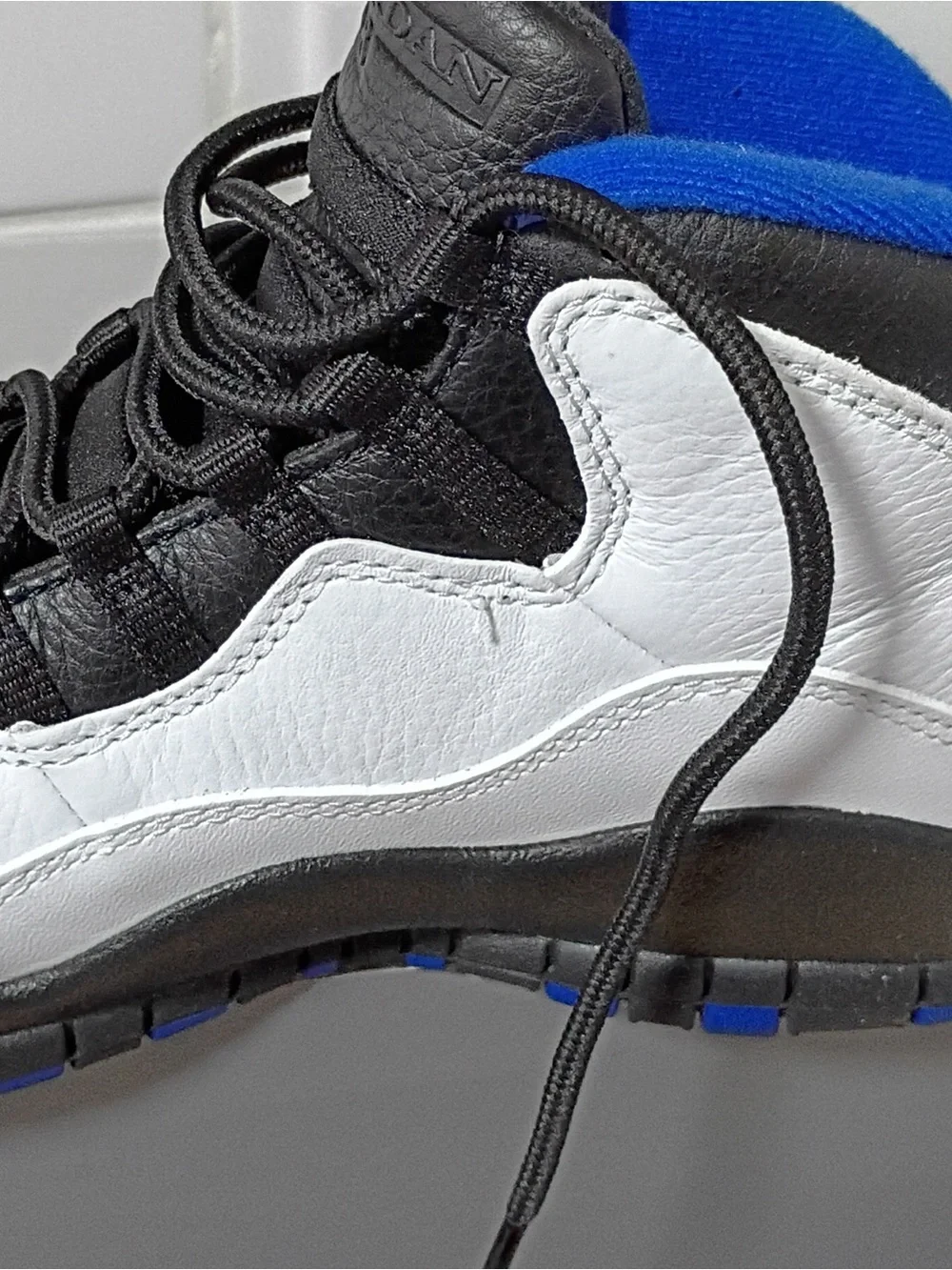 Jordan 10 Men’s Sneakers in White and Blue